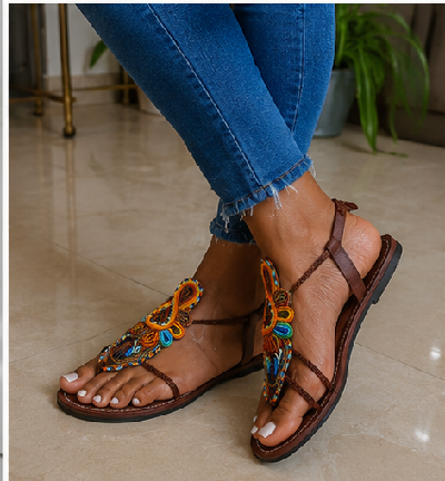 Sandales en cuir décorées de perles – Image 3